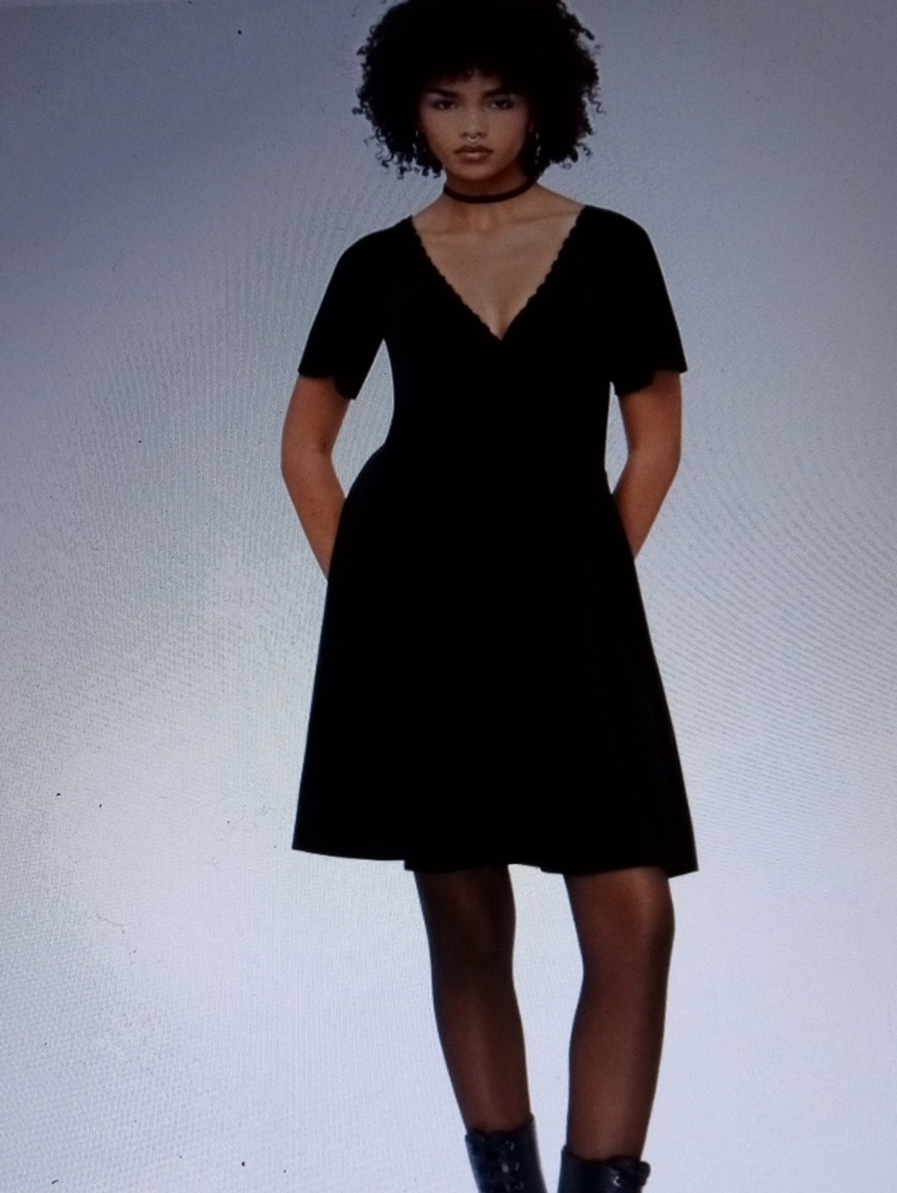 Garden Of Venom Mini DressCA $50.00 Bust 42 Waistline 42